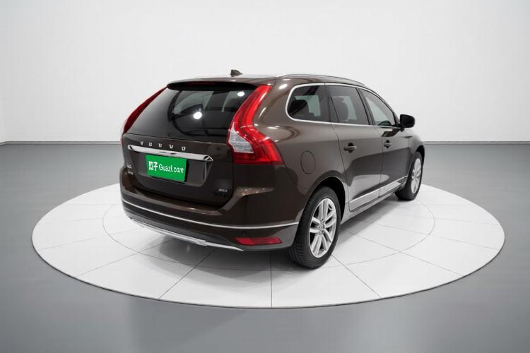 Used Volvo XC60 2017 T5 AWD Smart Upgrade Model Rear Right 45 Deg
