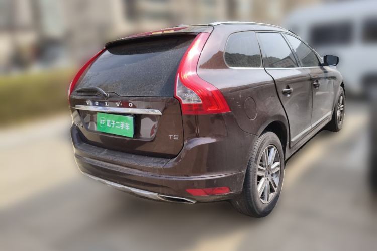Used Volvo XC60 2017 T5 AWD Smart Range Edition Rear Right 45 Deg