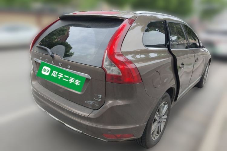 Used Volvo XC60 2017 T5 AWD Smart Range Edition Rear Right 45 Deg