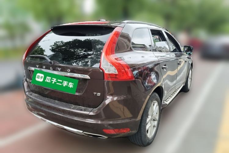 Used Volvo XC60 2017 T5 Smart Upgrade Edition Rear Right 45 Deg