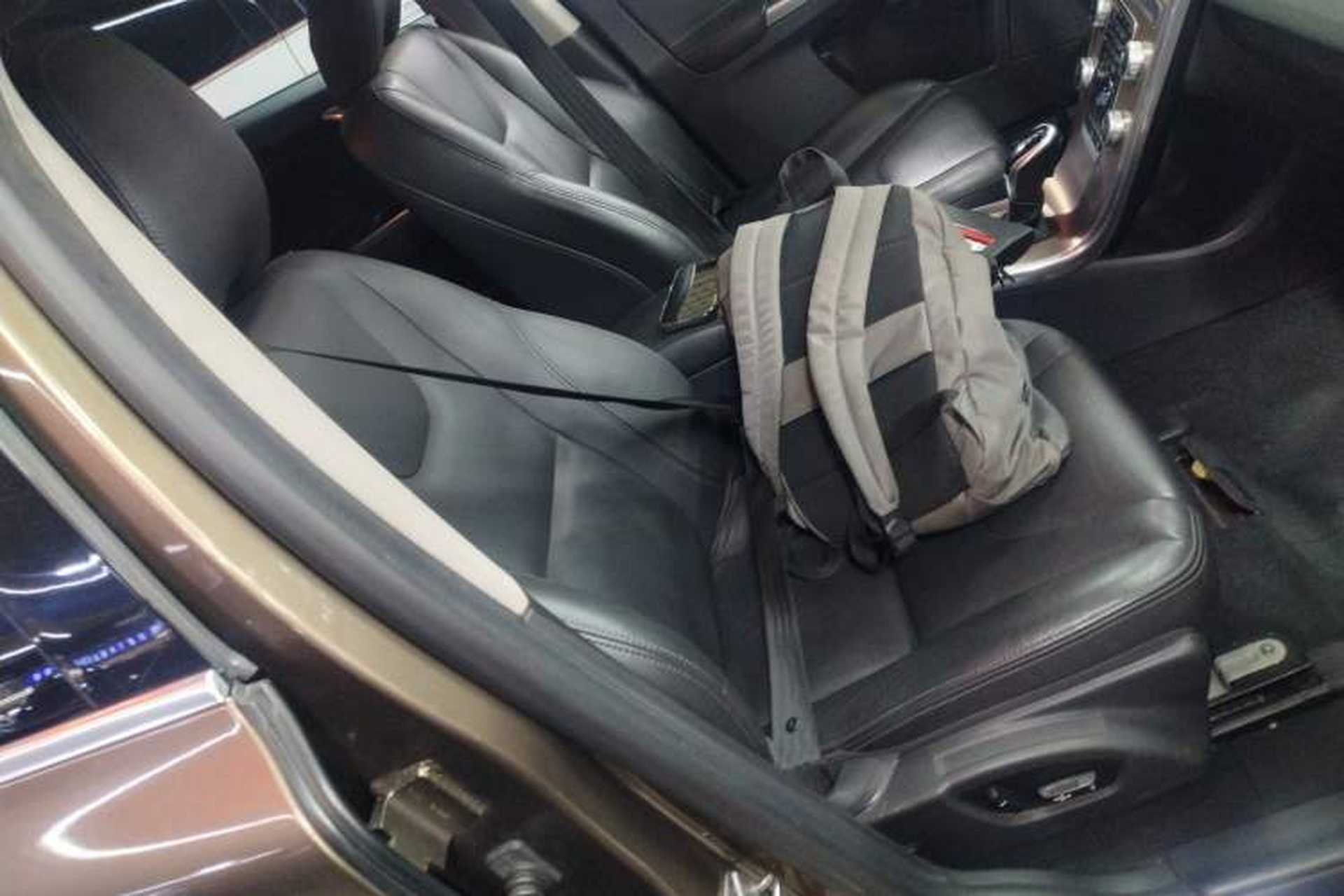 Used Volvo XC60 2017 T5 Smart Upgrade Edition Right Front Seat