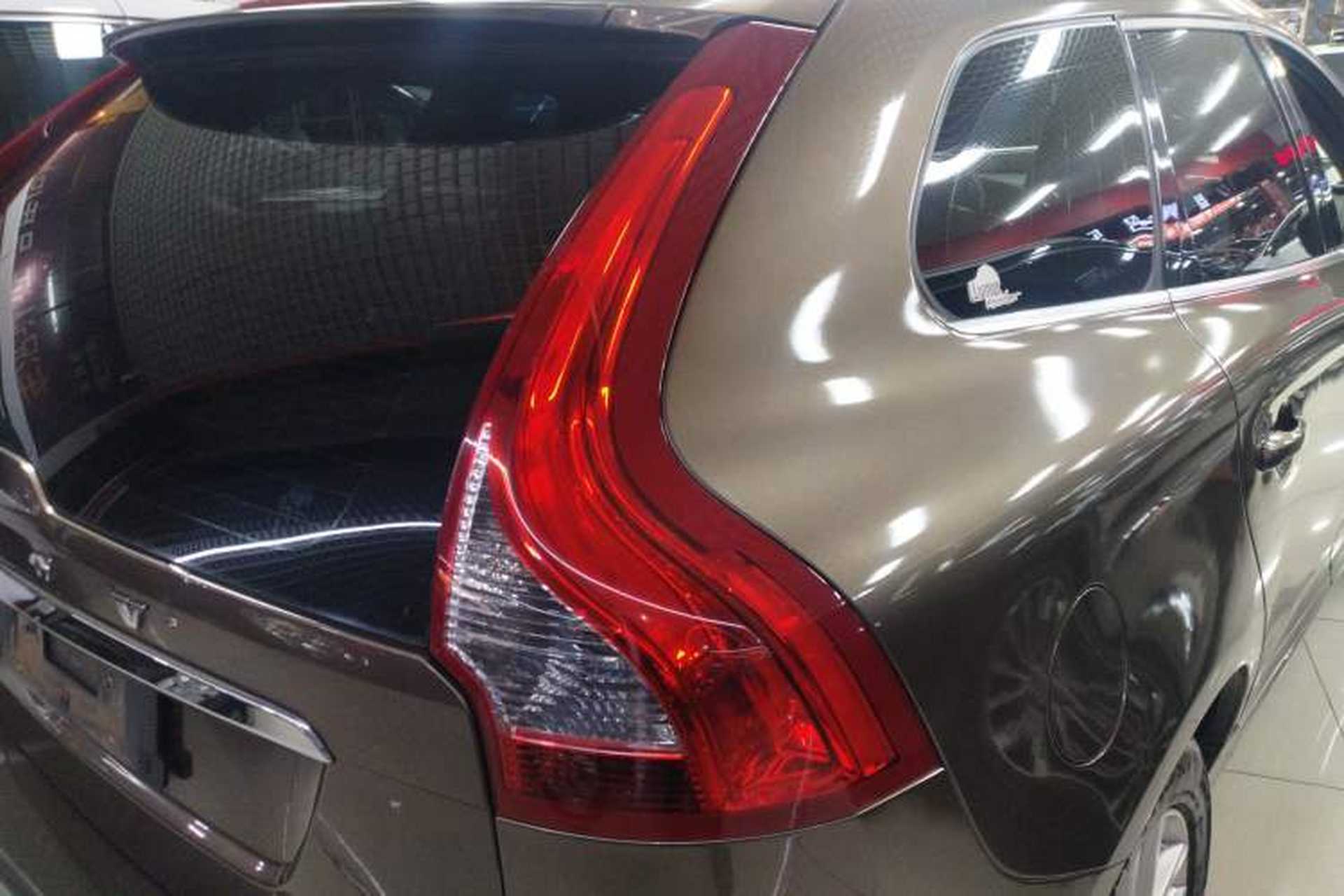 Used Volvo XC60 2017 T5 Smart Upgrade Edition Right Rear Taillight