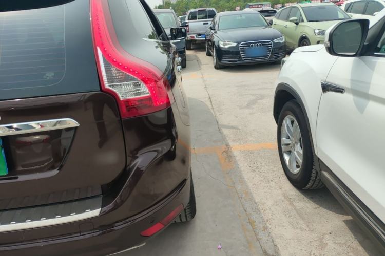 Used Volvo XC60 2017 T5 Smart Upgrade Edition Right Rear Taillight