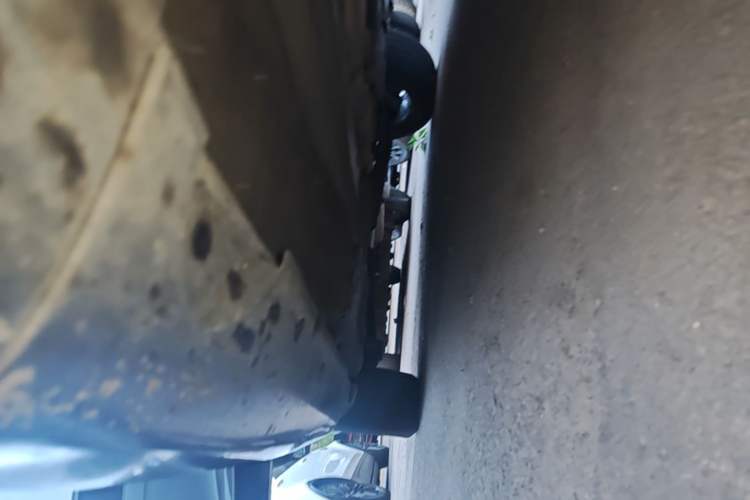 Used Volvo XC60 2017 T5 AWD Smart Upgrade Edition Right Side Sill