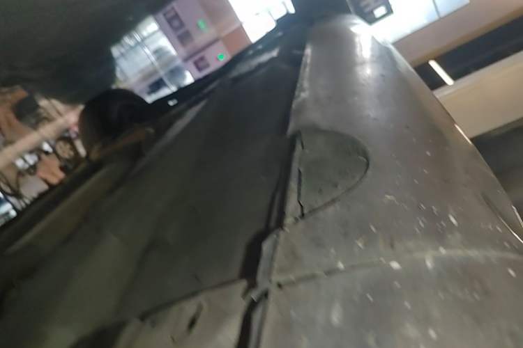 Used Volvo XC60 2017 T5 Smart Upgrade Edition Right Side Sill