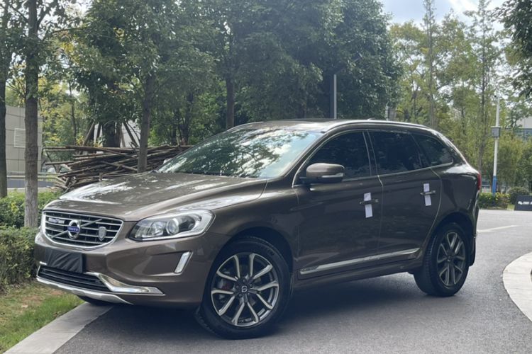 Used Volvo XC60 2017 T5 AWD Smart Upgrade Edition Guazi used car, China used car export, Used car for sale, Used  cars, Cheapest cars for sale