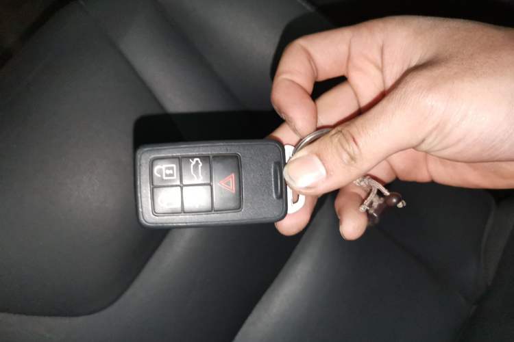 Used Volvo XC60 2017 T5 Smart Upgrade Edition Vehicle Key