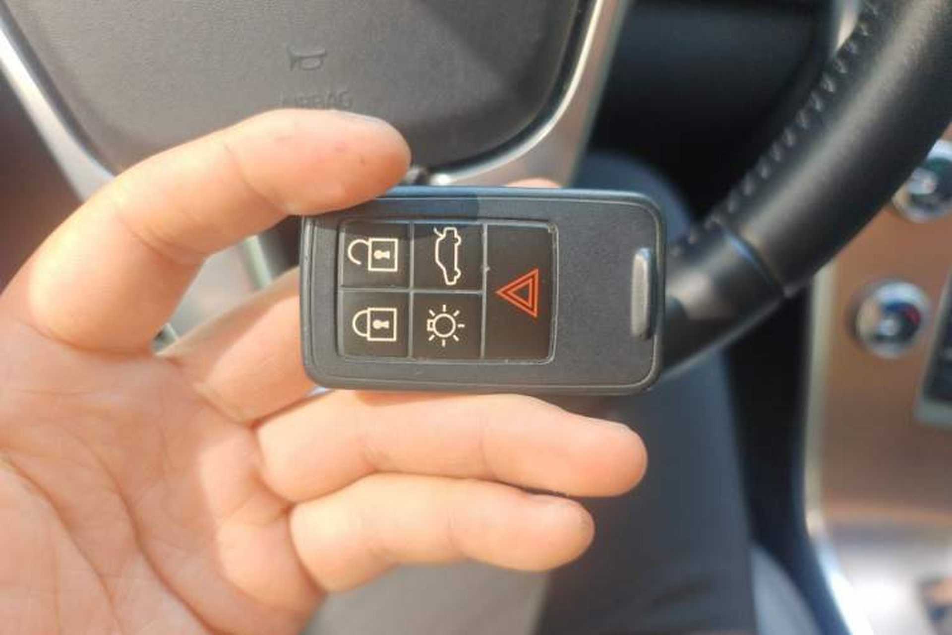 Used Volvo XC60 2017 T5 Smart Upgrade Edition Vehicle Key