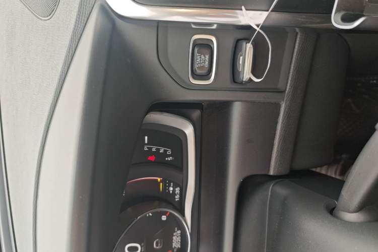 Used Volvo XC60 2017 T5 AWD Smart Range Edition Vehicle Key