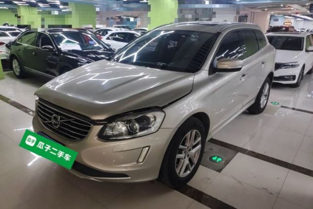 Used Volvo XC60 2017 T5 AWD Smart Upgrade Model