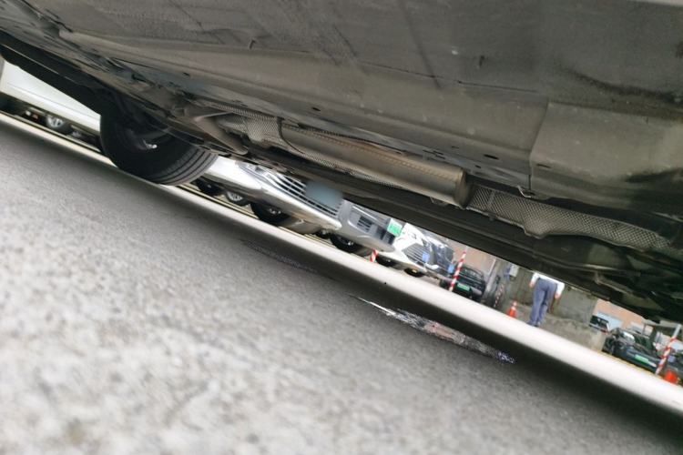 Used Volvo XC60 2017 T5 Smart Upgrade Edition Chassis Front Right