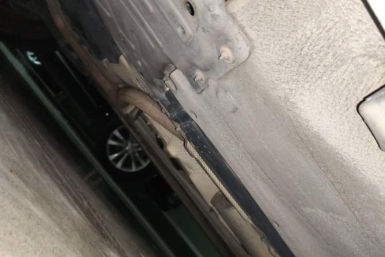Used Volvo XC60 2017 T5 Smart Upgrade Edition Chassis Rear Left