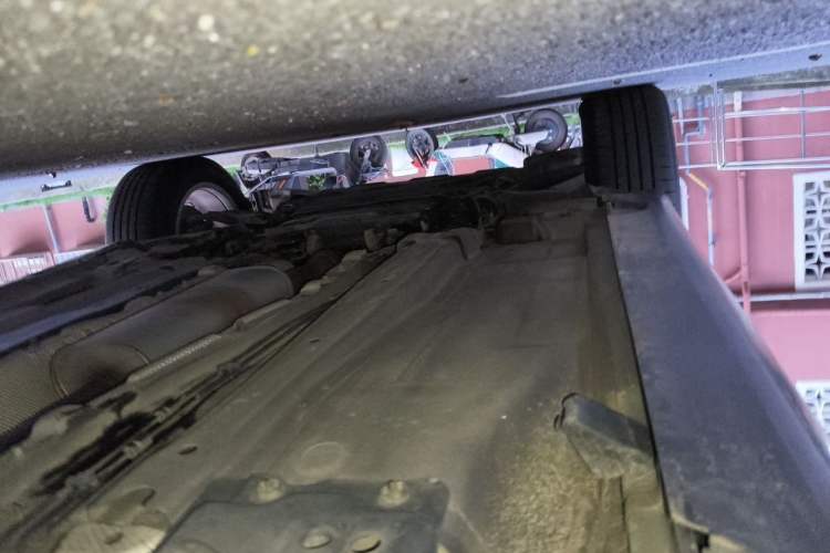 Used Volvo XC60 2017 T5 Smart Upgrade Edition Chassis Rear Left