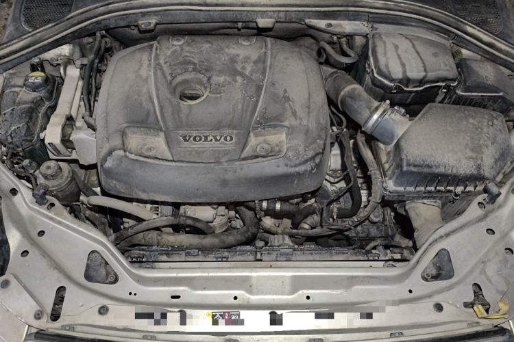 Used Volvo XC60 2017 T5 Smart Upgrade Edition Engine Bay