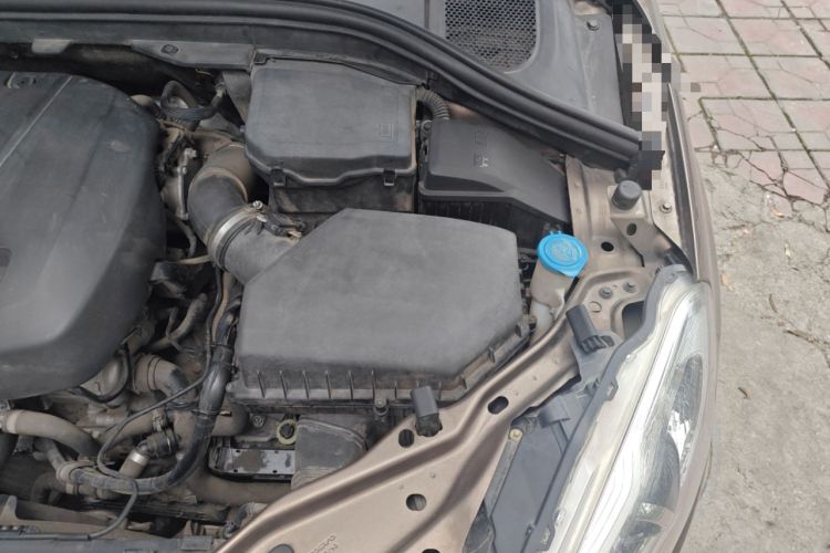 Used Volvo XC60 2017 T5 AWD Smart Upgrade Model Engine Bay Left