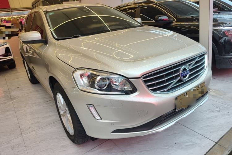 Used Volvo XC60 2017 T5 Smart Upgrade Edition Exterior 1
