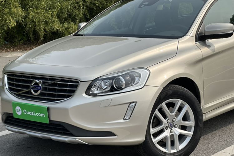 Used Volvo XC60 2017 T5 Smart Upgrade Edition Exterior 7