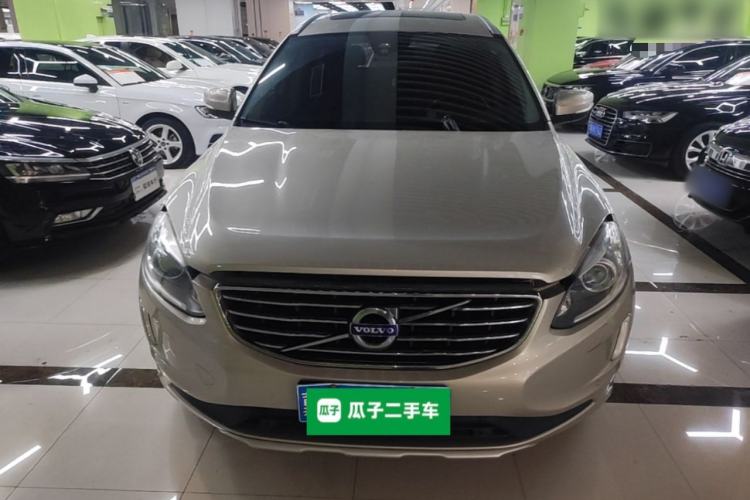 Used Volvo XC60 2017 T5 AWD Smart Upgrade Model Front