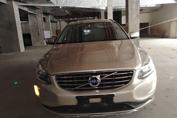 Used Volvo XC60 2017 T5 Smart Upgrade Edition Front