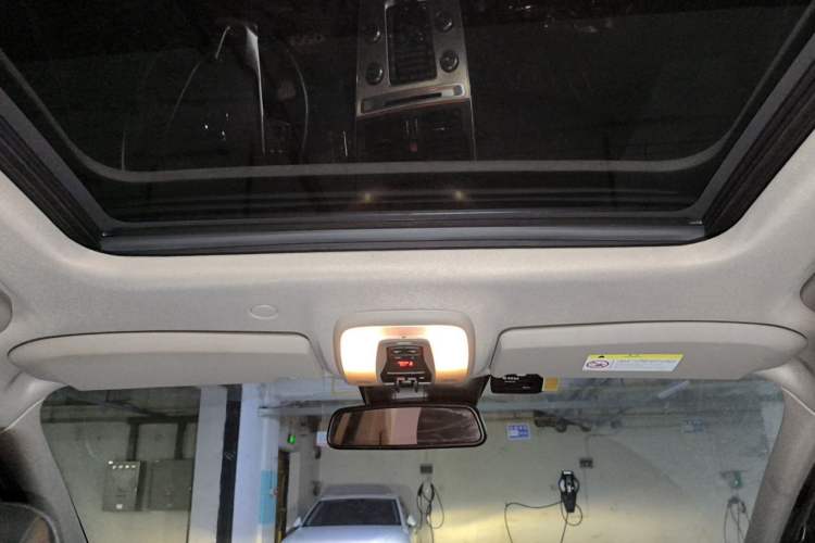 Used Volvo XC60 2017 T5 Smart Upgrade Edition Headliner