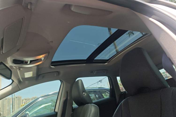 Used Volvo XC60 2017 T5 Smart Upgrade Edition Headliner