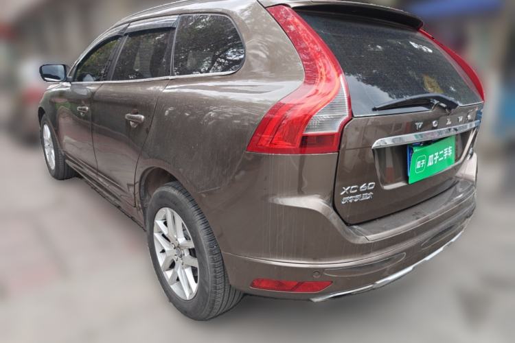 Used Volvo XC60 2017 T5 AWD Smart Upgrade Model Rear Left 45 Deg