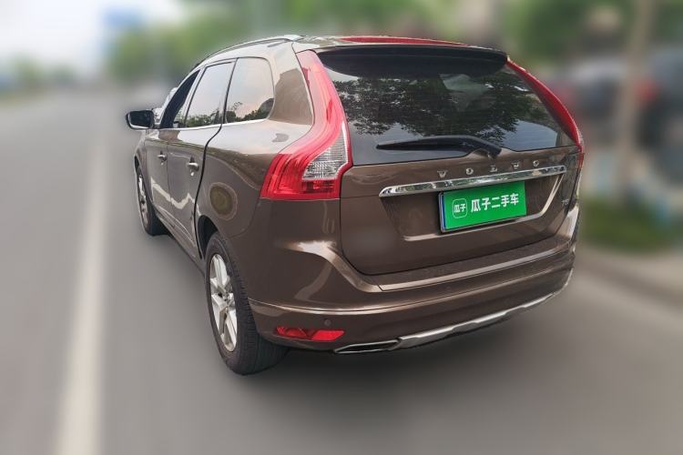 Used Volvo XC60 2017 T5 Smart Upgrade Edition Rear Left 45 Deg