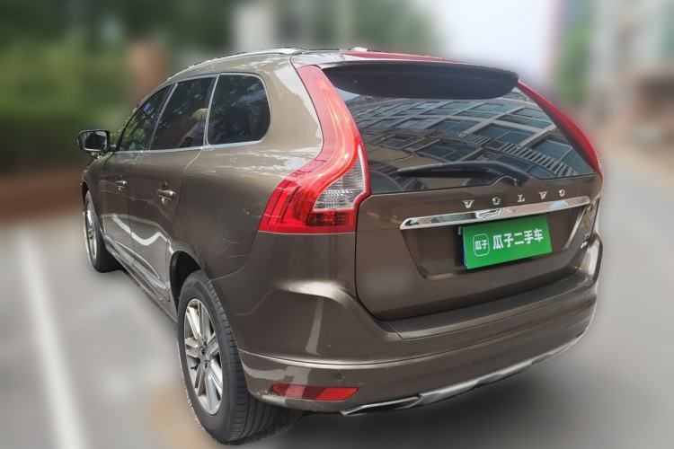 Used Volvo XC60 2017 T5 AWD Smart Range Edition Rear Left 45 Deg