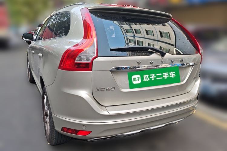 Used Volvo XC60 2017 T5 Smart Upgrade Edition Rear Left 45 Deg