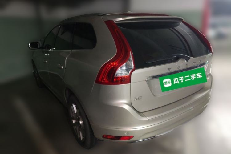 Used Volvo XC60 2017 T5 Smart Upgrade Edition Rear Left 45 Deg