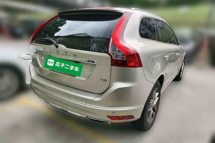 Used Volvo XC60 2017 T5 Smart Upgrade Edition Rear Right 45 Deg