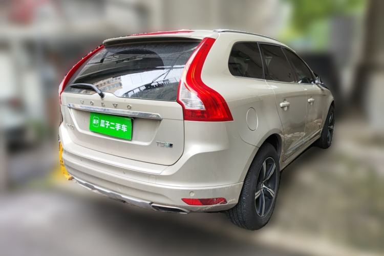 Used Volvo XC60 2017 T5 AWD Smart Range Edition Rear Right 45 Deg