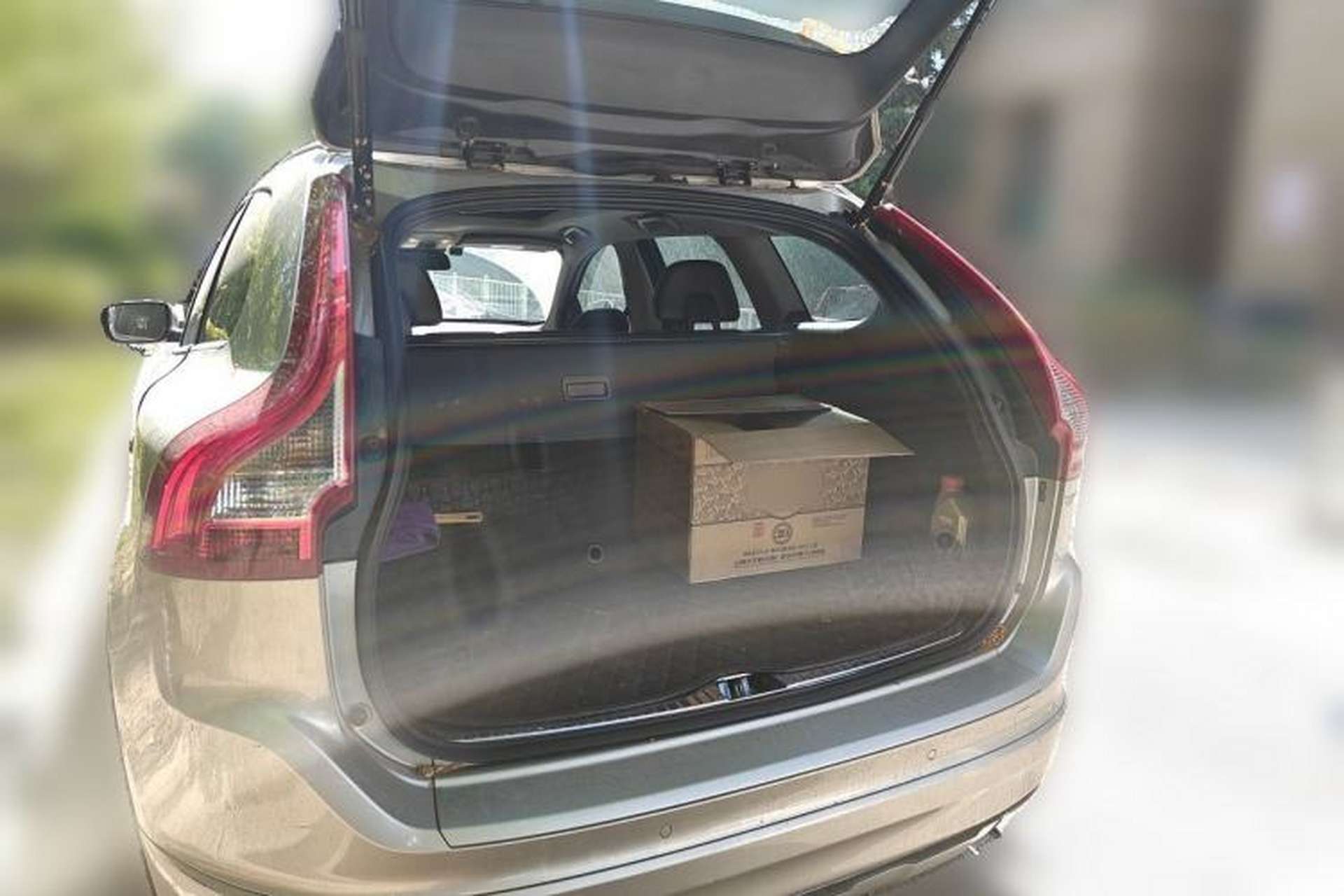 Used Volvo XC60 2017 T5 AWD Smart Range Edition Trunk