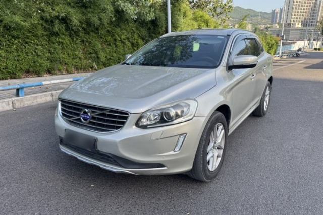 Used Volvo XC60 2017 T5 Smart Upgrade Edition