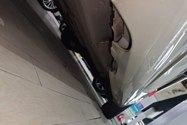 Used Volvo XC60 2017 T5 Smart Upgrade Edition Chassis Rear Left