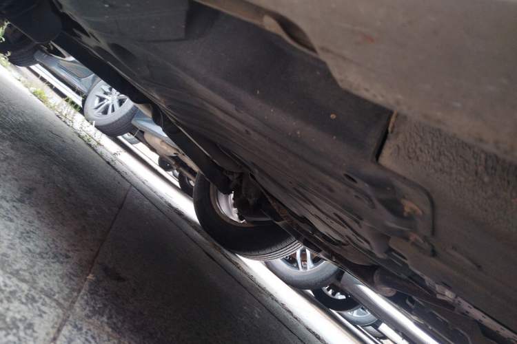 Used Volvo XC60 2017 T5 Smart Upgrade Edition Chassis Rear Right