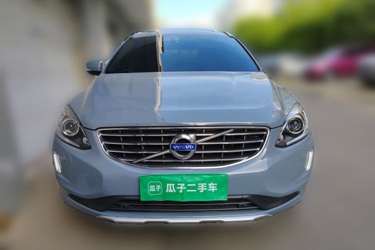Used Volvo XC60 2017 T5 AWD Smart Upgrade Model Front