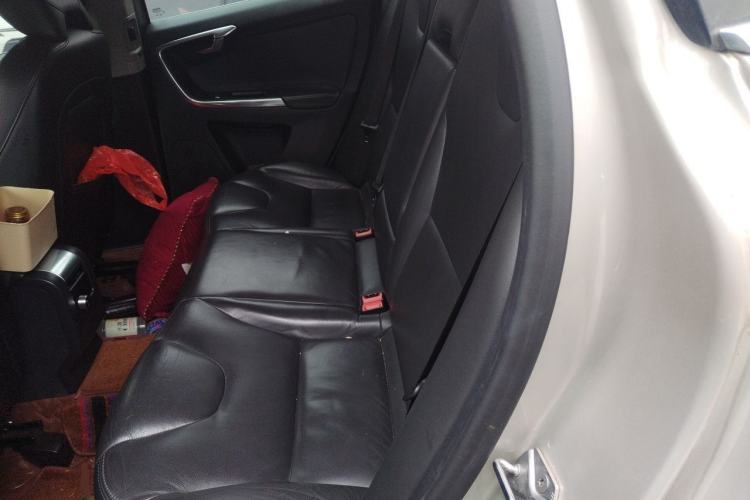Used Volvo XC60 2017 T5 Smart Upgrade Edition Left Rear Seat