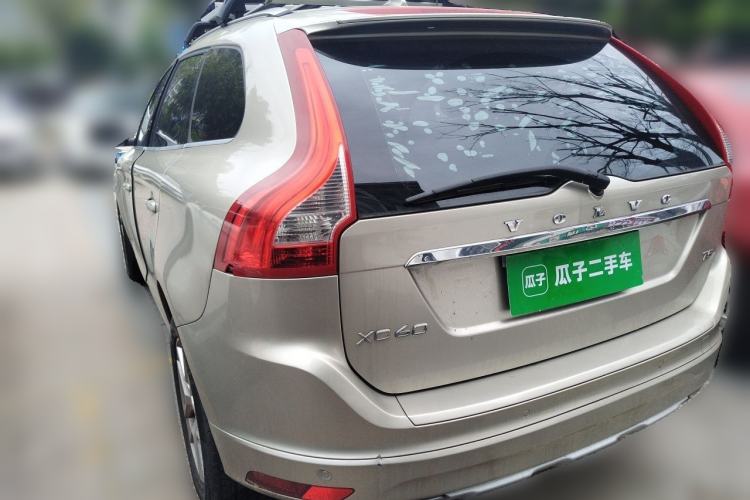 Used Volvo XC60 2017 T5 Smart Upgrade Edition Rear Left 45 Deg