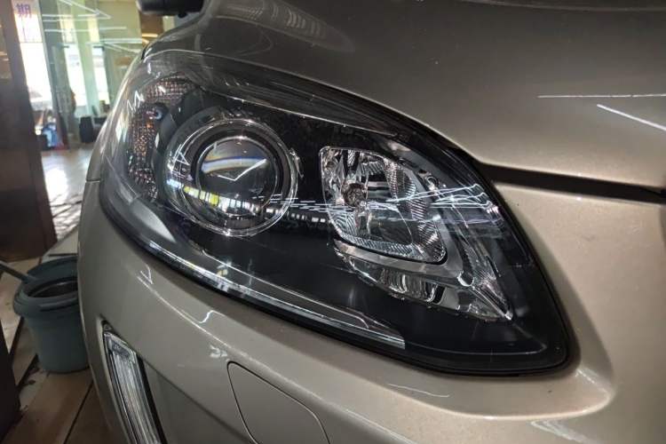 Used Volvo XC60 2017 T5 Smart Upgrade Edition Right Front Headlight