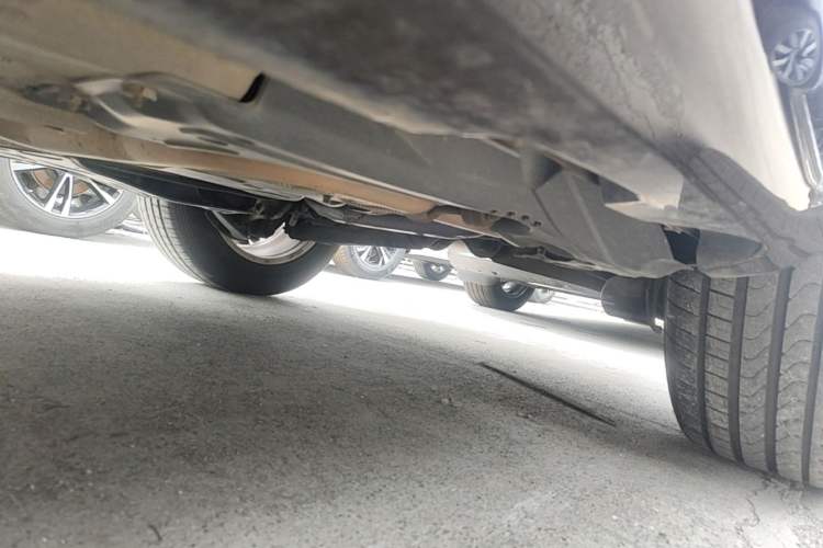 Used Volvo XC60 2017 T5 Smart Upgrade Edition Chassis Rear Left