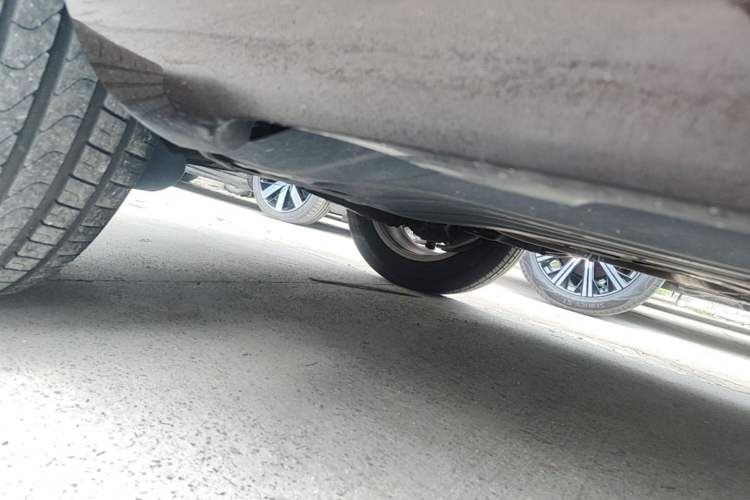 Used Volvo XC60 2017 T5 Smart Upgrade Edition Chassis Rear Right