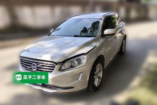 Used Volvo XC60 2017 T5 AWD Smart Upgrade Model