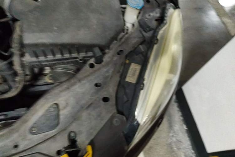 Used Volvo XC60 2017 T5 AWD Smart Drive Edition Engine Bay Left