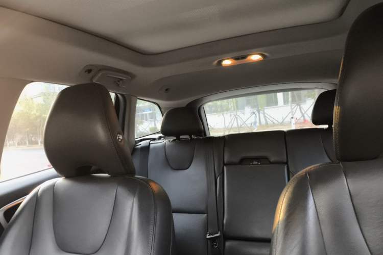 Used Volvo XC60 2017 T5 Smart Upgrade Edition Headliner