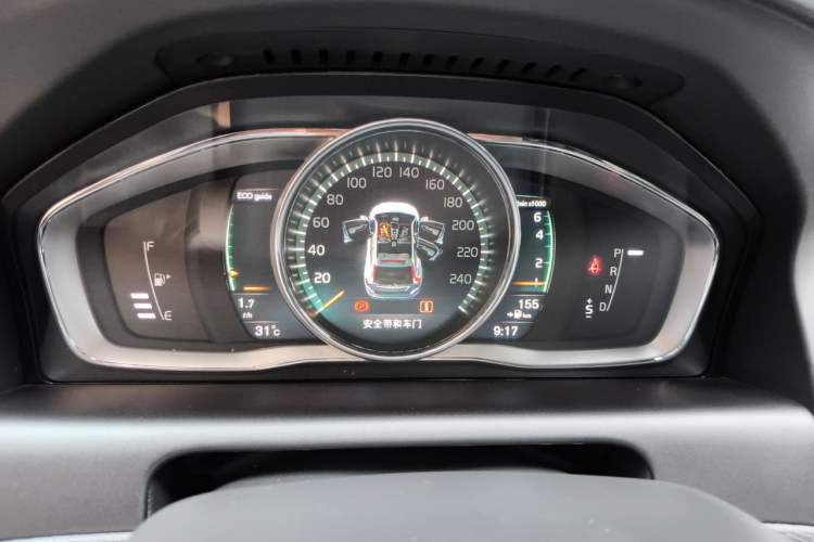 Used Volvo XC60 2017 T5 AWD Smart Upgrade Edition Instrument Cluster