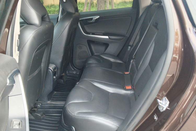 Used Volvo XC60 2017 T5 Smart Upgrade Edition Left Rear Seat