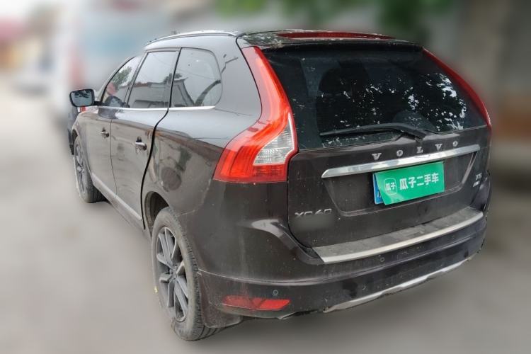 Used Volvo XC60 2017 T5 AWD Smart Upgrade Edition Rear Left 45 Deg
