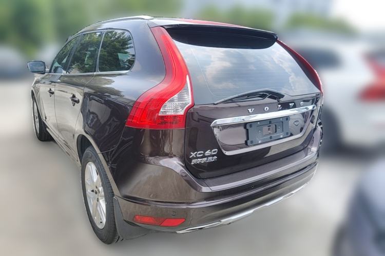 Used Volvo XC60 2017 T5 Smart Upgrade Edition Rear Left 45 Deg