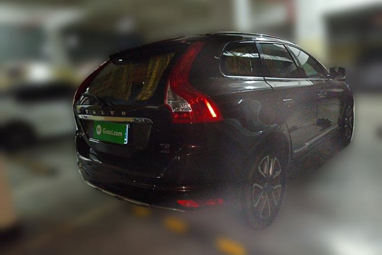 Used Volvo XC60 2017 T5 AWD Smart Drive Edition Rear Right 45 Deg